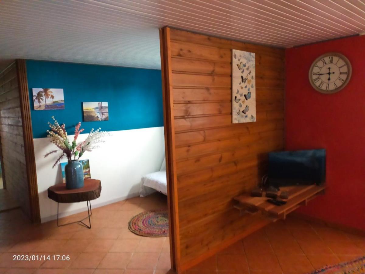 סנט-לוס Douceur Des Hauteurs Bas De Villa, Piscine Privee מראה חיצוני תמונה
