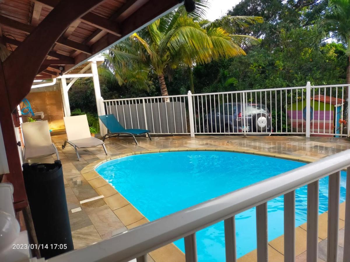 סנט-לוס Douceur Des Hauteurs Bas De Villa, Piscine Privee מראה חיצוני תמונה