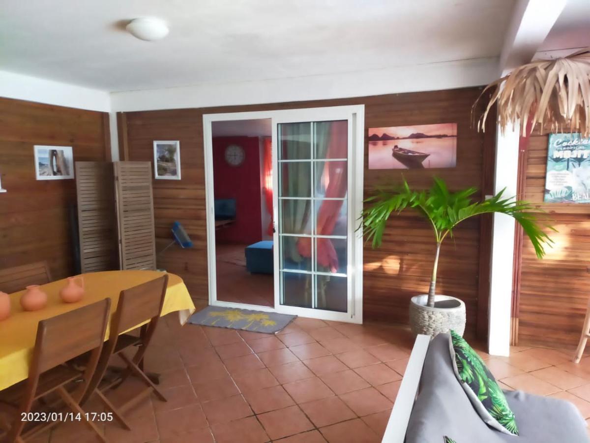 סנט-לוס Douceur Des Hauteurs Bas De Villa, Piscine Privee מראה חיצוני תמונה